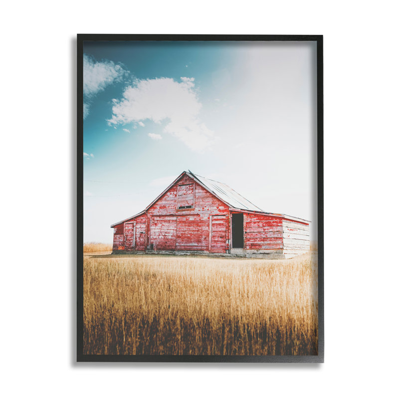 «Red Barn In Countryside» par Annie Bailey, photographie d'art, Giclée encadrée noir minuit, H 14 po x l 11 po x P 1,5 po