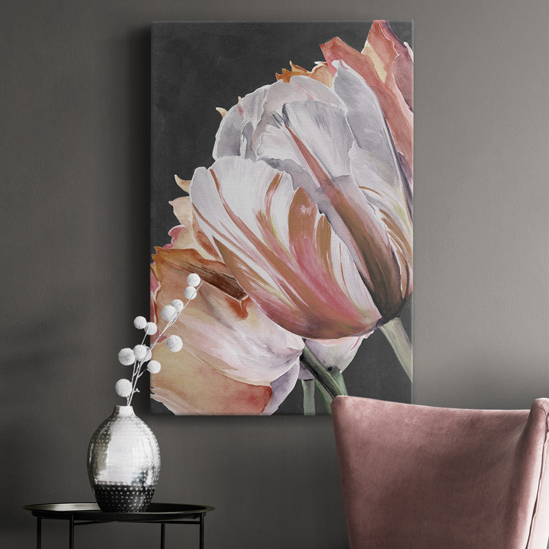 Pastel perroquet tulipes III - peinture sur toile tendue, H 48 po x l 32 po x P 1,5 po