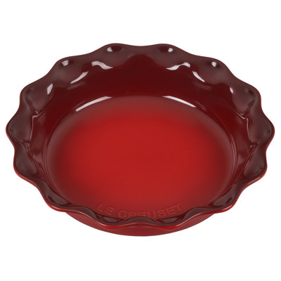Le Creuset Stoneware 9" Pie Dish