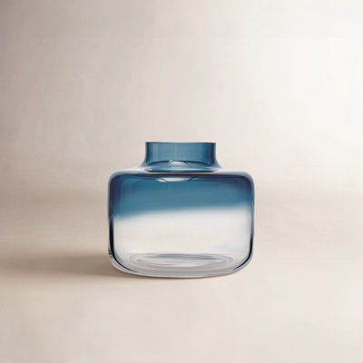 Magnolia Handmade Lead Free Crystal Table Vase