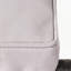Chaises extérieures empilables en PE gris avec structure en fer, coussins argentés, conception de sièges confortables pour une utilisation en patio