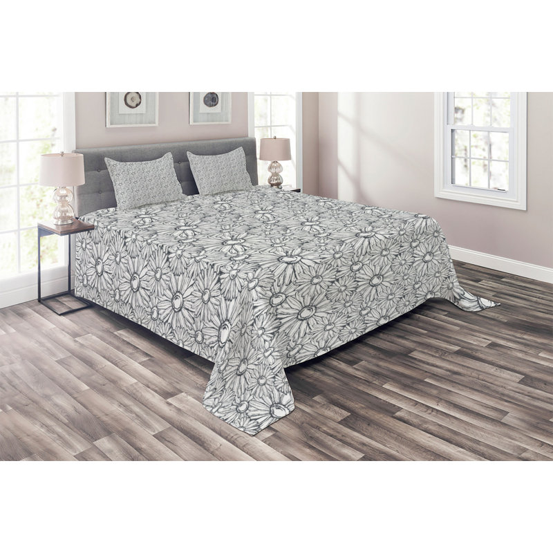 Sketch Polyester Floral Coverlet, King Bedspread + 2 Shams