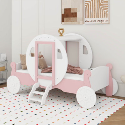 Lit simple de style princesse avec couronne
