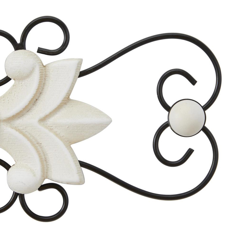 Traditional and Religious Crosses Wall Décor, White