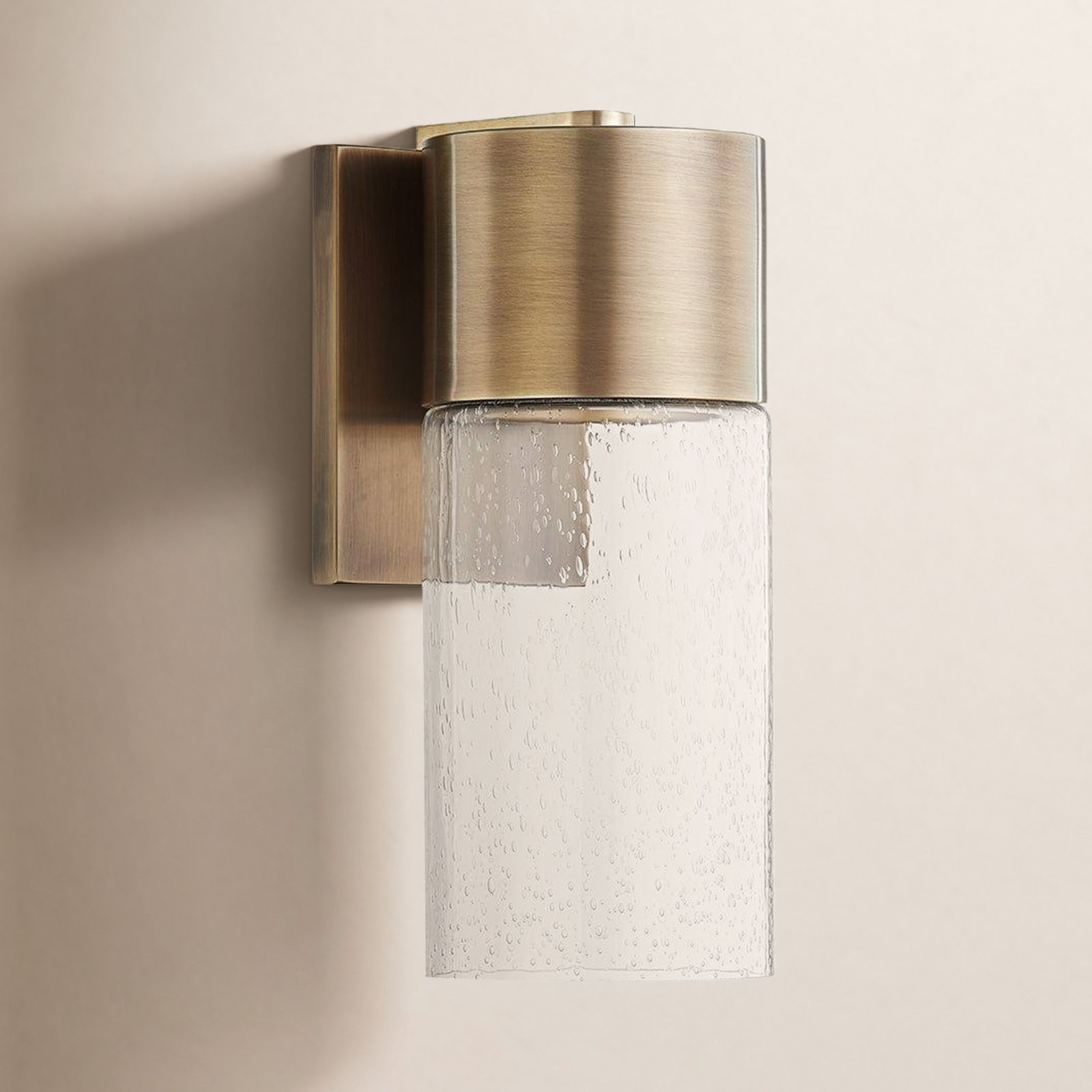 Rusa Outdoor Armed Sconce, 12.75" H x 5.25" W x 6" D
