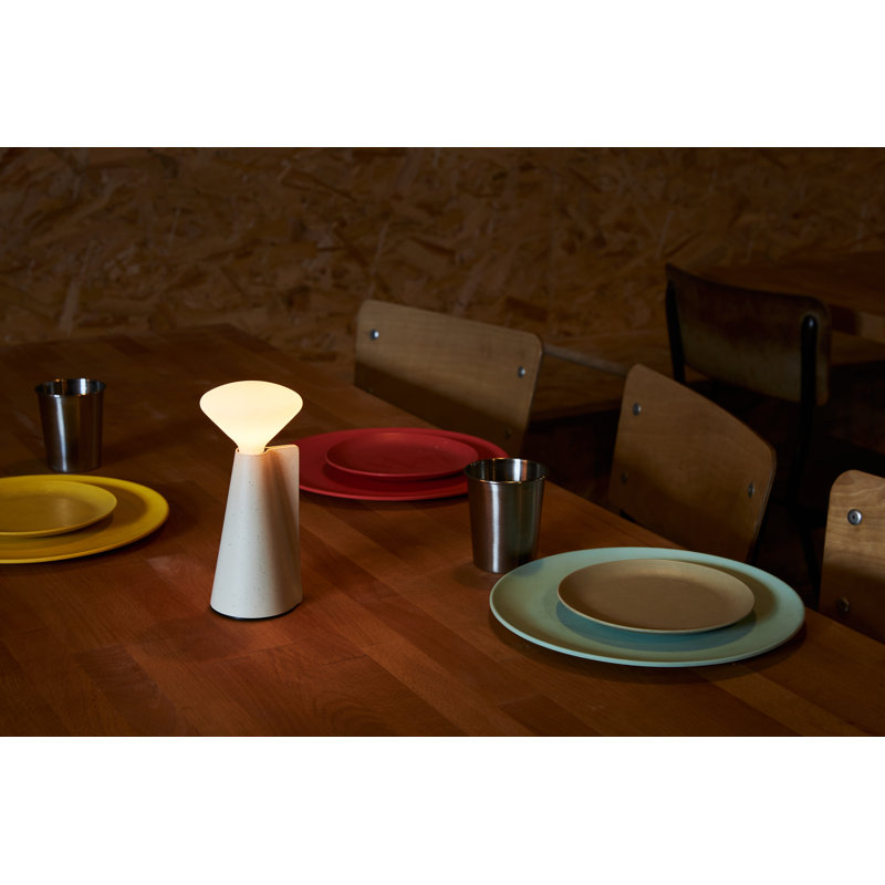 Mantle Desk Table Lamp, Cream