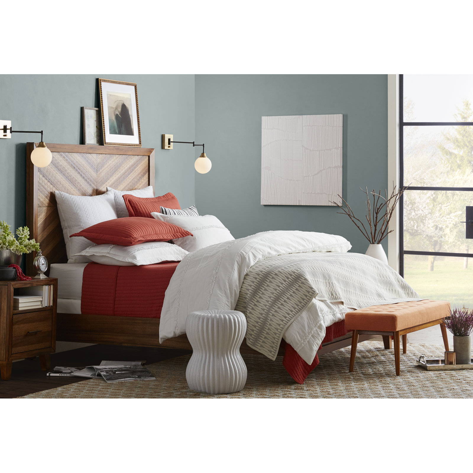 Hallas Single Light Dimmable Swing Arm Sconce