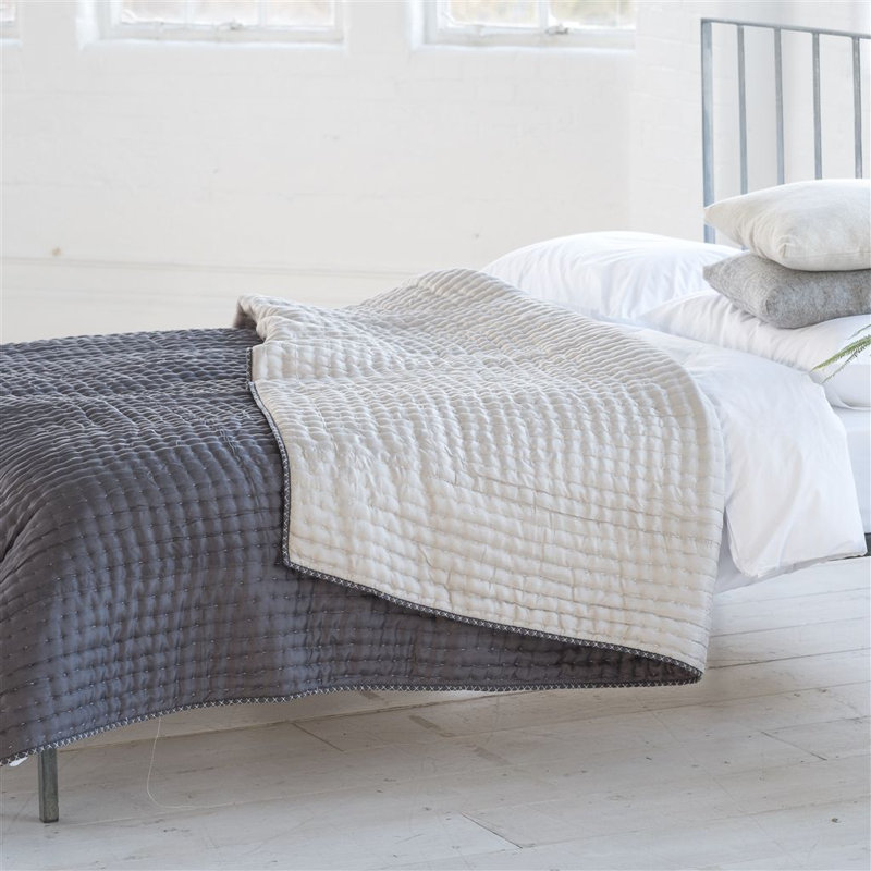 Chenevard Chalk & Graphite Quilt, California King