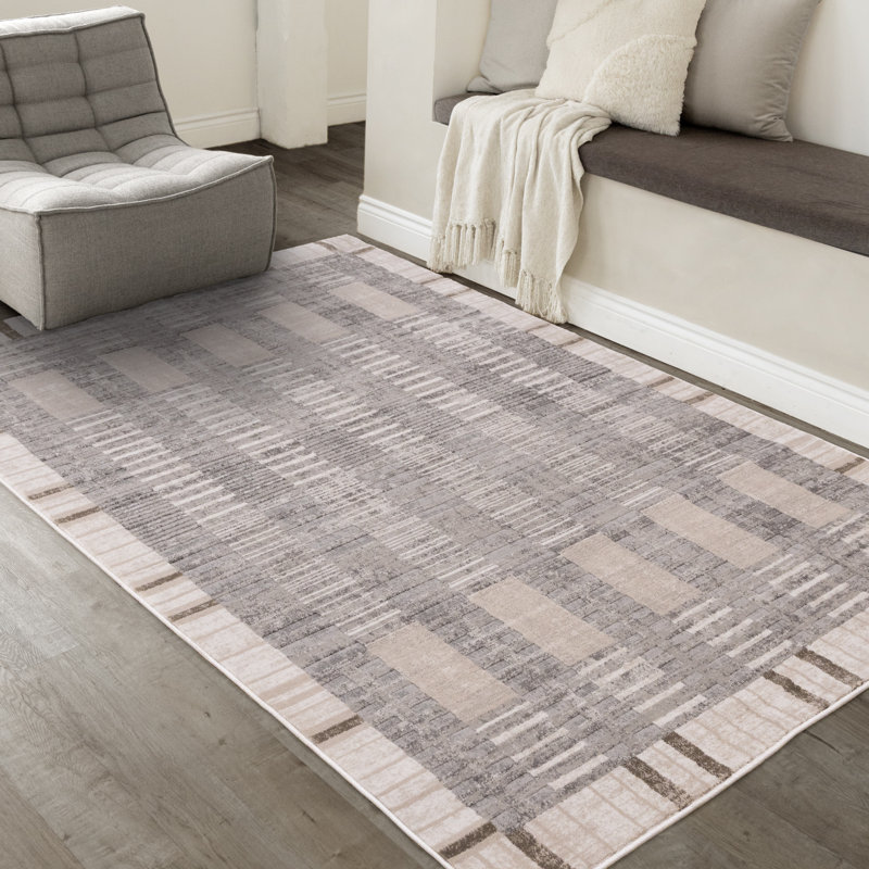Tapis de salon Kymani, Rectangle 5 pi 3 po x 7 pi 7 po