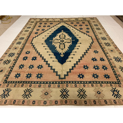 Tapis tribal vieilli 9 x 11