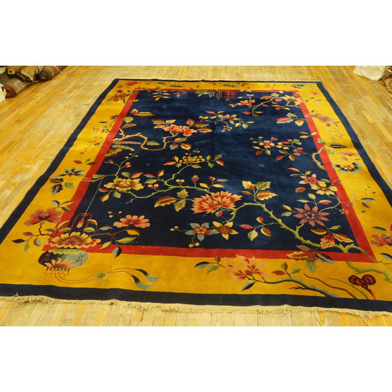 Hand Knotted Wool Area Rug in Blue