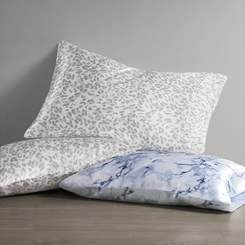 Printed Satin Wrinkle Resistant Luxury Sheet Set, Queen Sheet Set + 2 Standard Pillowcases, Taupe Leopard