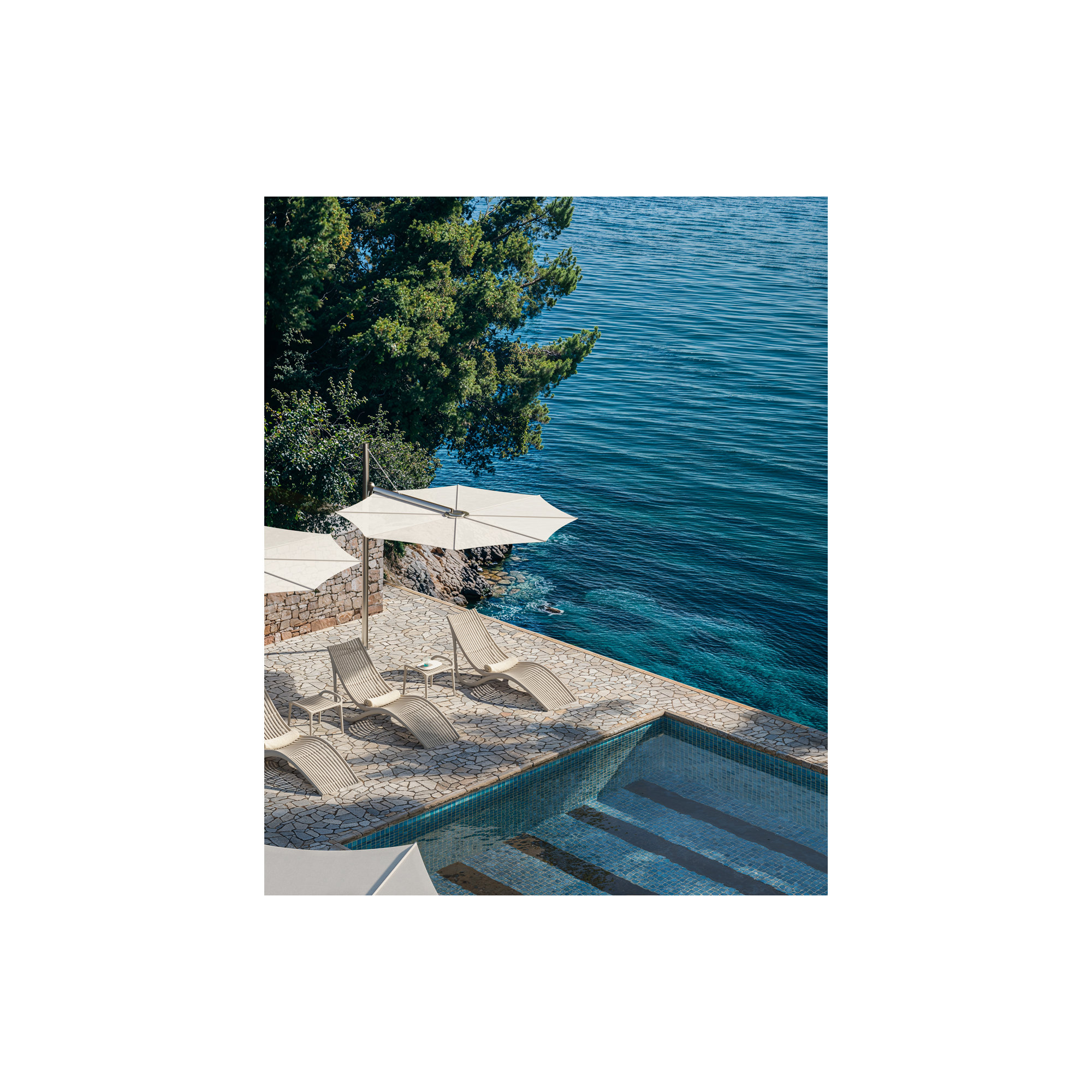 Ibiza Plastic Outdoor Chaise Lounge, Ecru