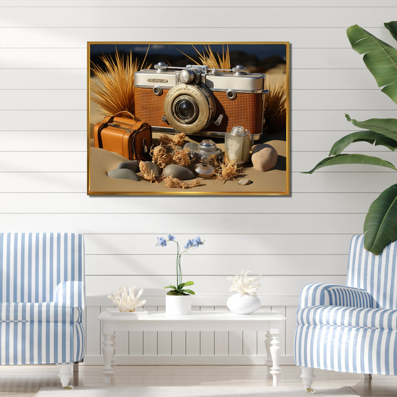 Alyea Beach, appareil photo sur toile, H 12 po x l 20 po x P 1 po, Cadre flottant doré