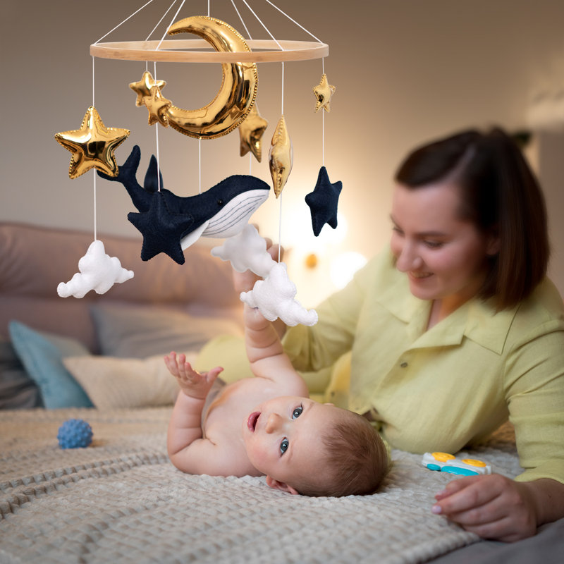 Mobile pour lit de bébé Ocean Whale