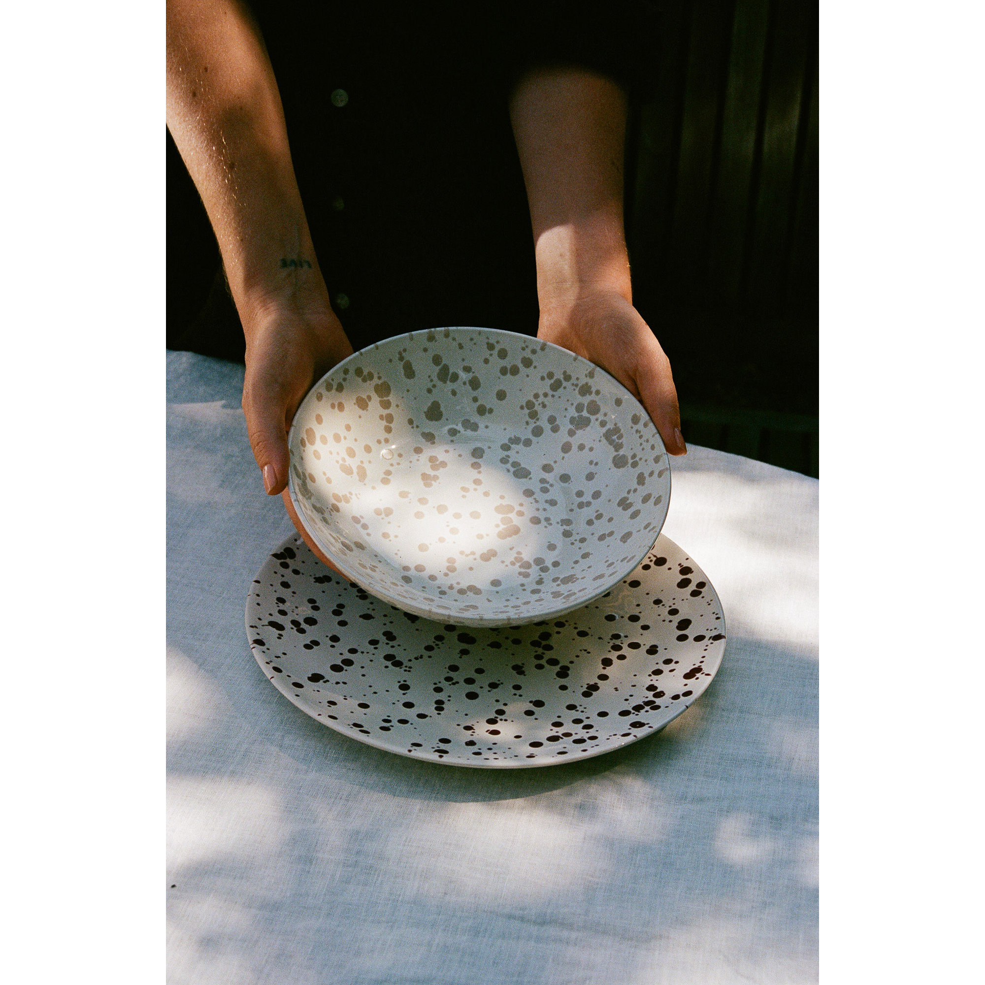 Year & Day Splatter Big Bowls, Beige