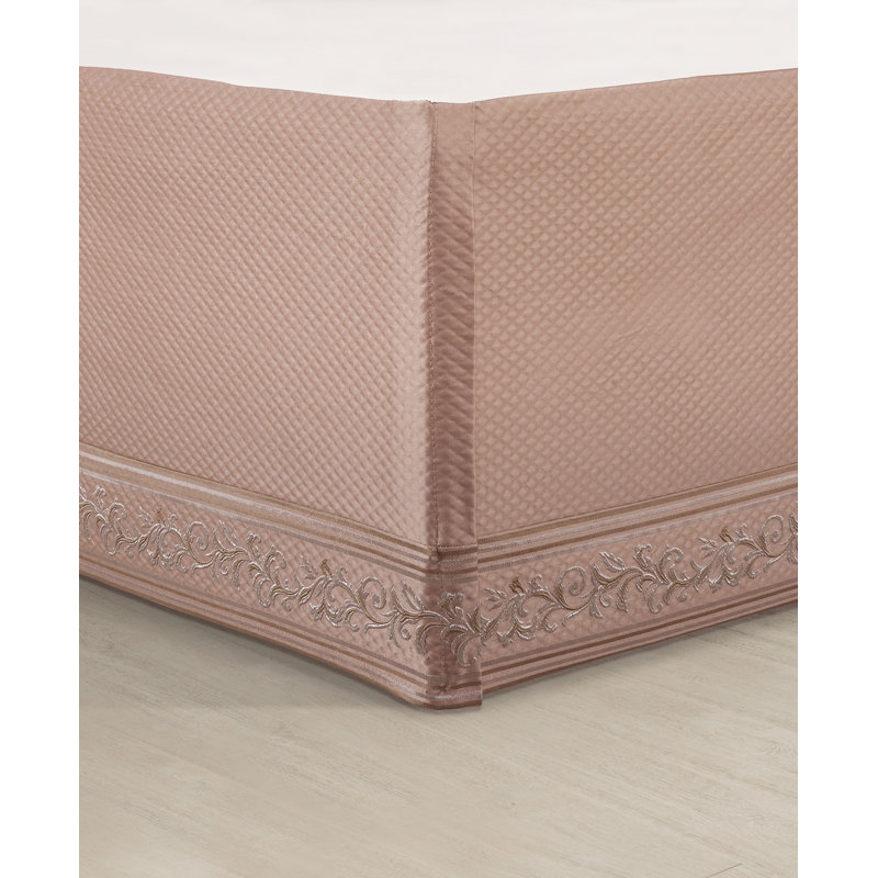 King Blush Reversible Polyfill Comforter Set with Gathered Embellishment