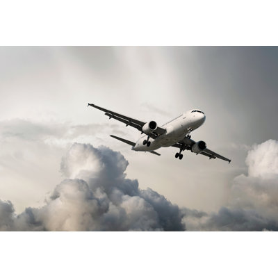 Jet Avion atterrissant dans la tempête par Sharplie_Done
