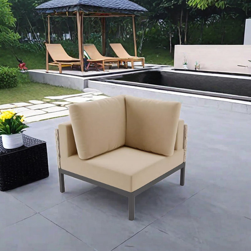 Outdoor Lounge Chair