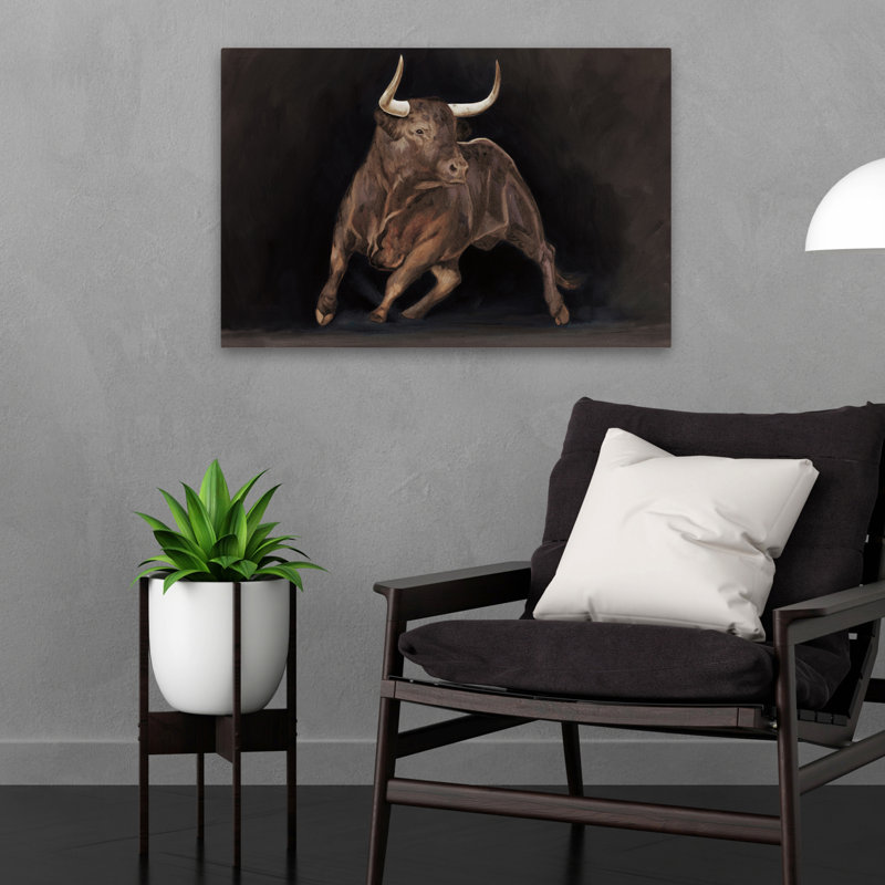 Taureau contemporain sur fond noir, H 24 po x l 16 po