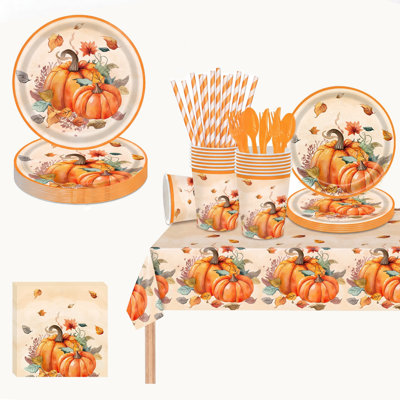 Service de table jetable 401 pièces sur le thème de la citrouille pour l'Action de grâce, pour 50 personnes, trousse pour une fête d'automne comprenant assiettes, gobelets, serviettes, couverts, pailles et nappe.