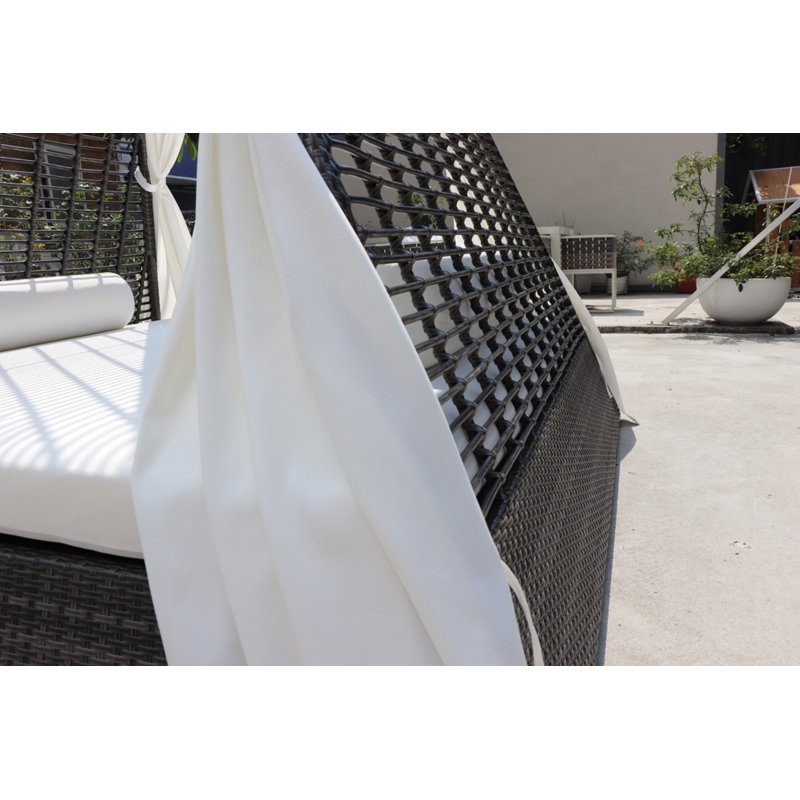 Outdoor 4 - Seat Patio Daybed, Standard