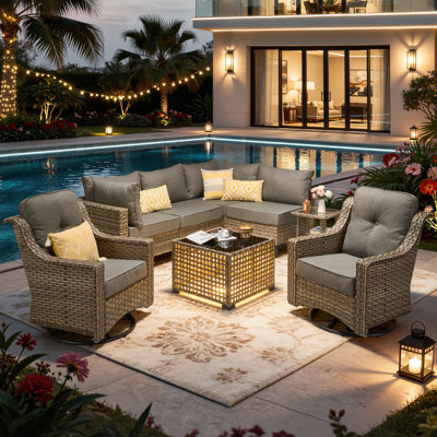 Ensemble de sièges modulaires d'extérieur en rotin 7 pièces avec coussins, chaises pivotantes et berçantes Sorella, table d'extérieur avec éclairage intégré pour patio ou cour arrière Sorella
