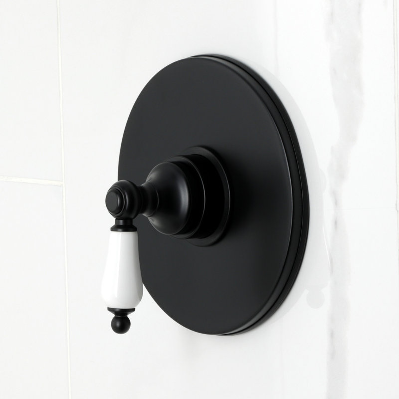 Robinet de baignoire et douche à pression équilibrée à poignée simple Kingston Brass, Noir mat