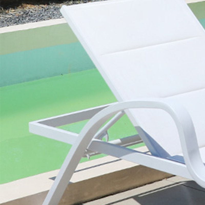 Adjustable Outdoor Lounge Chair Outdoor Chaise Lounge Set with Table