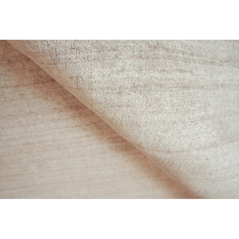 Sanctuary Hand-Loomed Beige Area Rug, Rectangle 2' x 3'