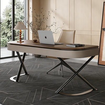 Otabek Desk