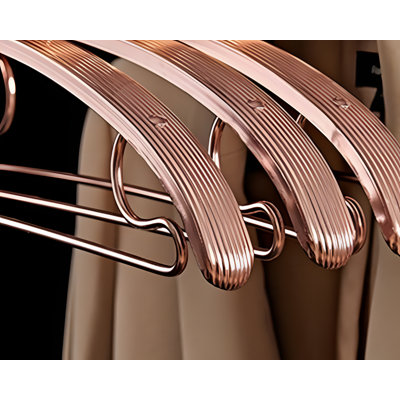 Cintre en alliage d'aluminium