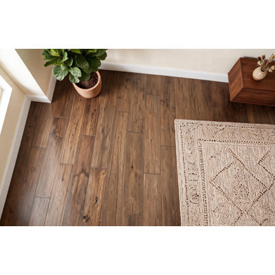 Parquet massif en acacia de 5/8 po d'épaisseur x 4 1/3 po de largeur x longueur variable