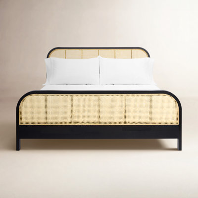  Cane Bed