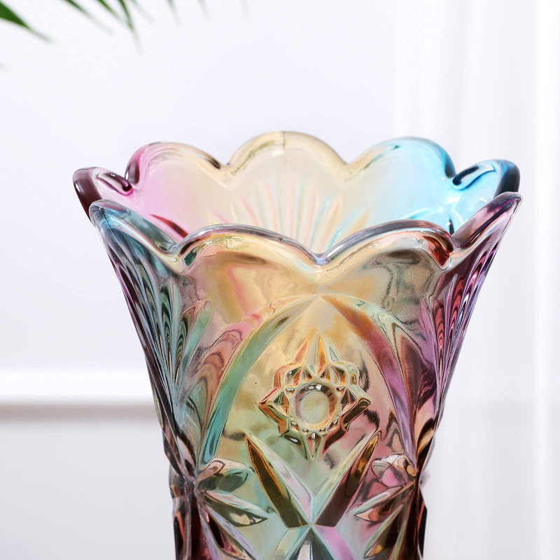 Motif de vase en verre coloré fait à la main