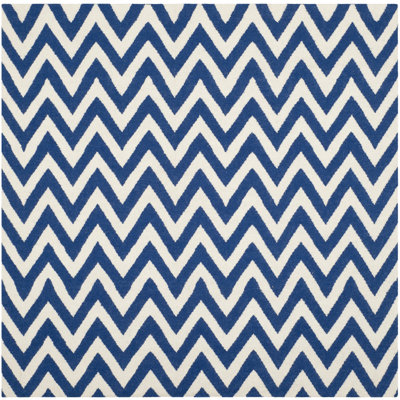 Emek Hand Woven Flat Weave Wool/Cotton Chevron Rug in Ivory/Blue
