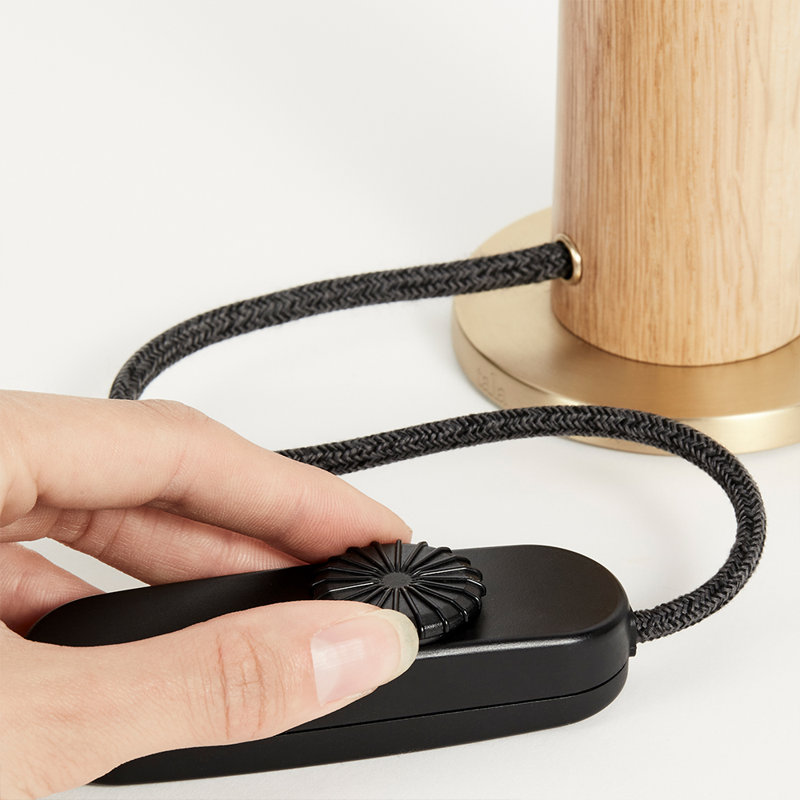 Knuckle Table Lamp In Oak + Voronoi I