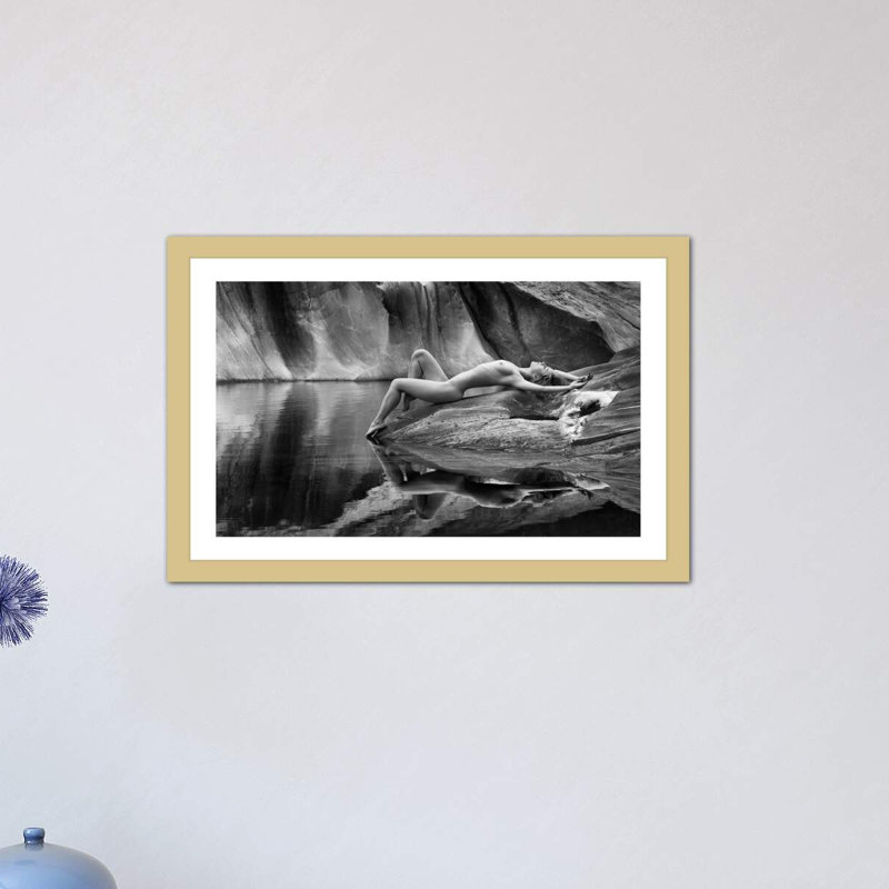 « lieu des rêves », impression sur toile, H 16 po x l 24 po x P 1 po, Papier encadré doré