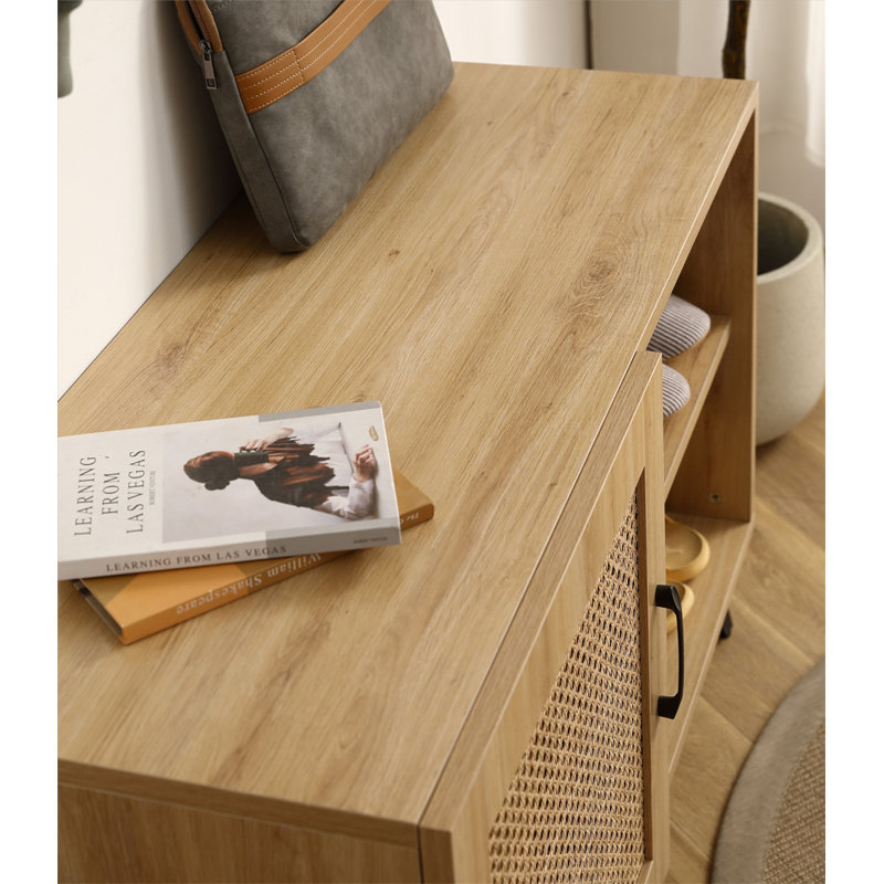 Armoire de rangement élégante pour chaussures avec rotin naturel et composants en bois robuste