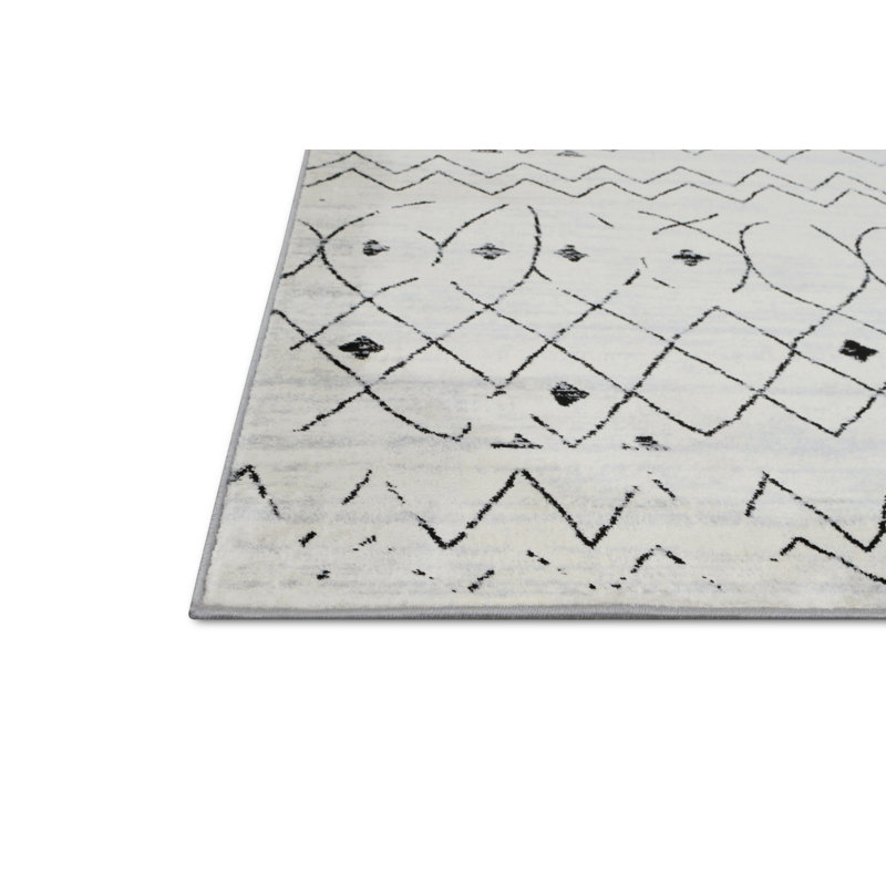 Belchertown Geometric Indoor Rug, Rectangle 8' x 10'