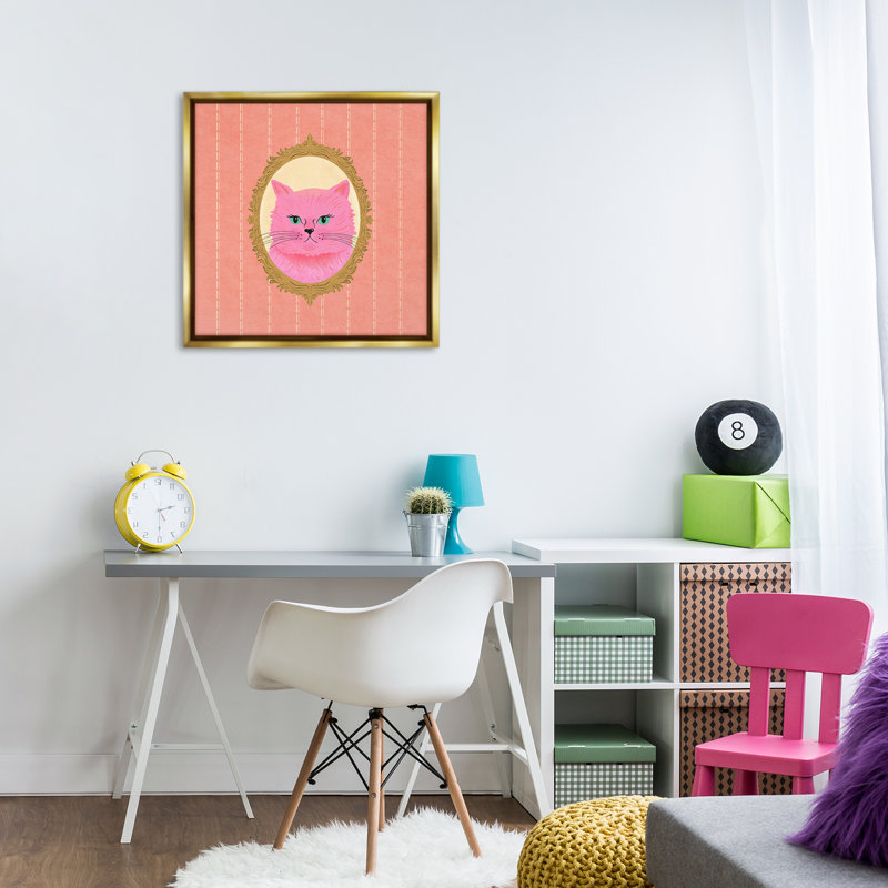 «Pink Cat Portrait» par Carrie Cantwell, H 25 po x l 25 po, Cadre flottant orme Montalcino
