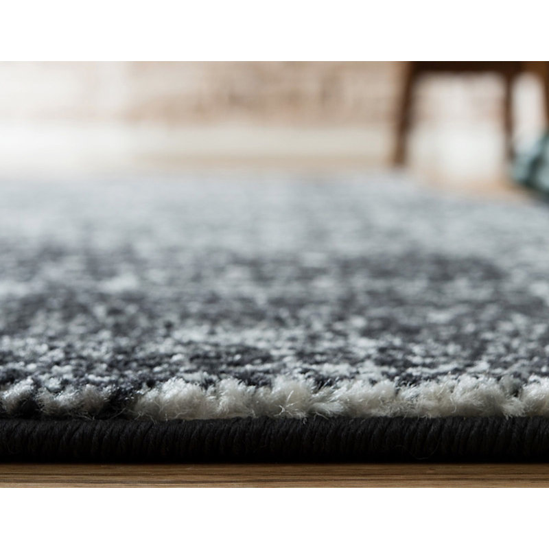 Tapis à motif oriental noir Kasha, Rectangle 4 pi x 6 pi