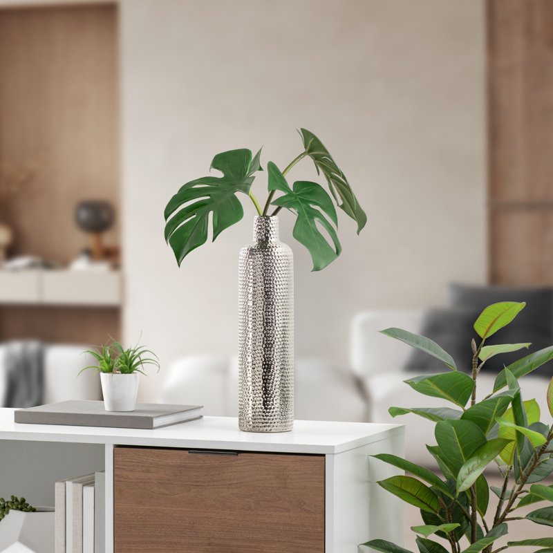  Vase de table en céramique argentée 15 "Isaacs, H 15,5 po x l 4 po x P 4 po