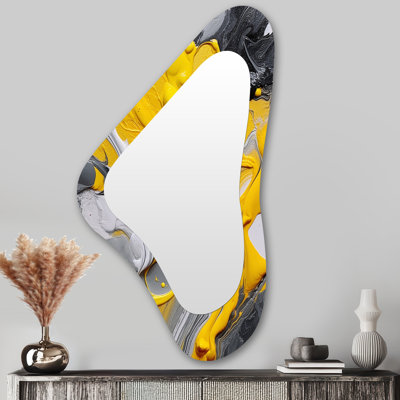 Jaune et gris, vibrations vibrantes cosmiques II - Art abstrait en métal - Miroir mural moderne et irrégulier