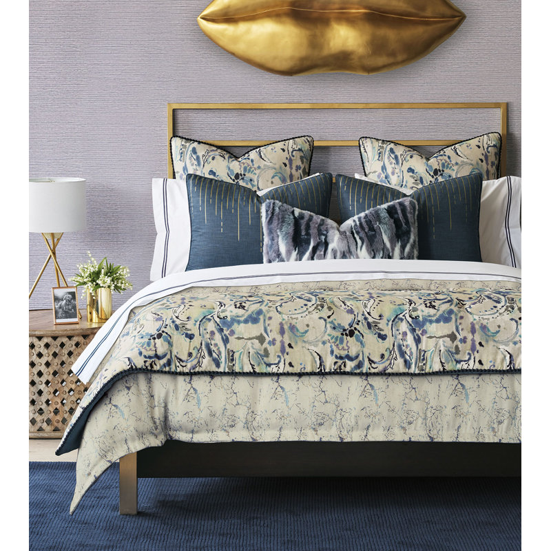Tabitha Paisley Linen Bed Runner, King
