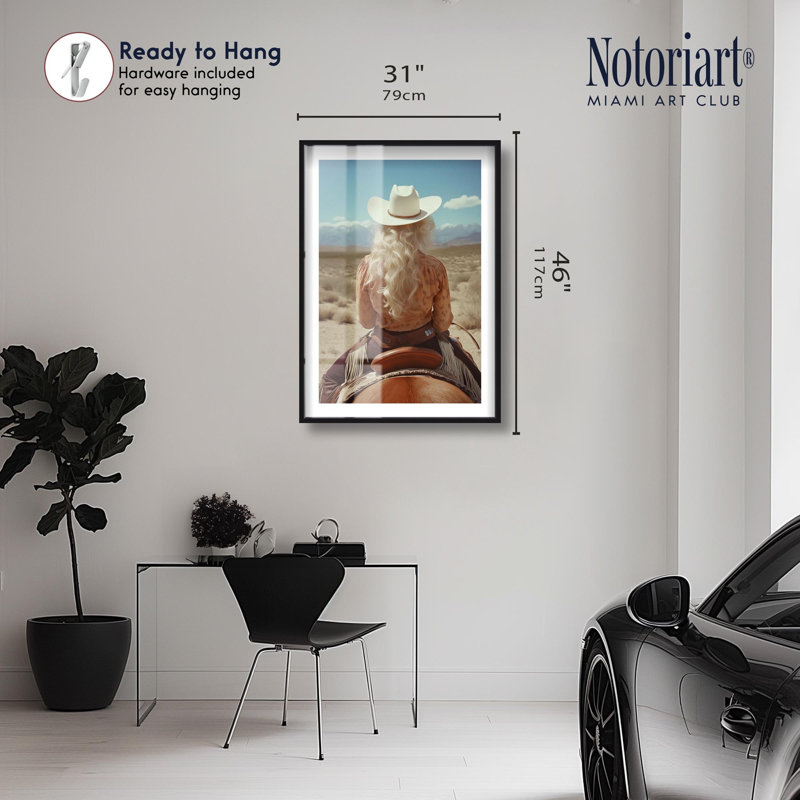 «Rodeo Queen II Shadowbox» par Notoriart, H 46 po x l 31 po, Noir