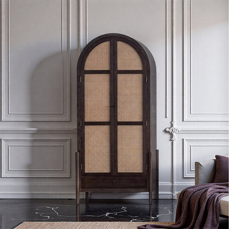 Bibliothèque luxueuse de style français