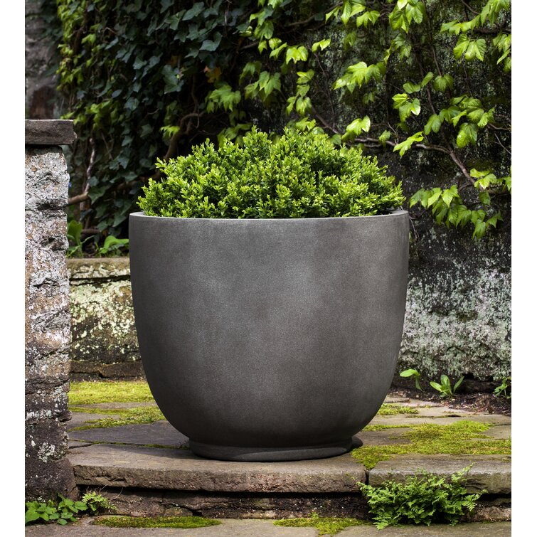 Ipanema Large Terra Cotta Outdoor Plant Pots