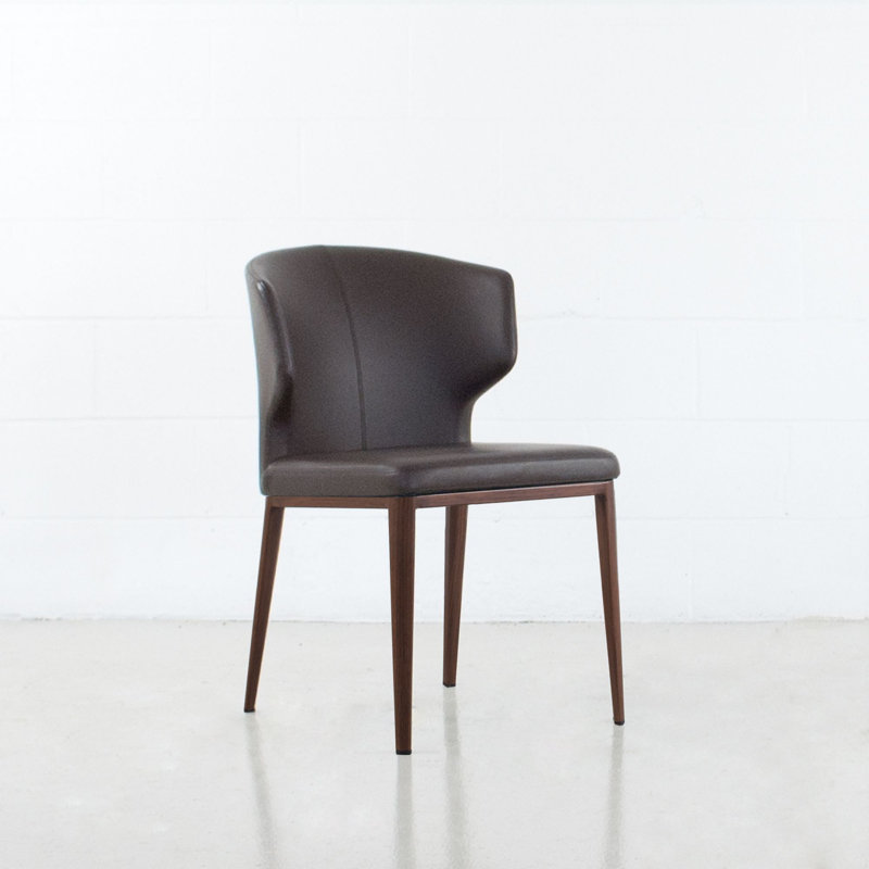 Chaise d'appoint rembourrée Belby, Brun, Noyers