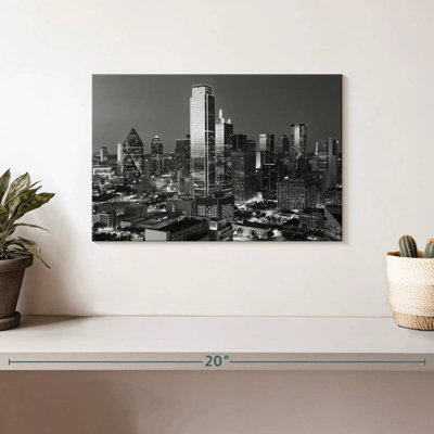 Siréci, monochrome, Dallas, Texas